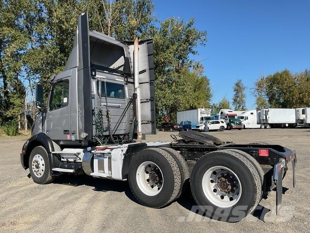 Volvo VNR 300 Vilcēji