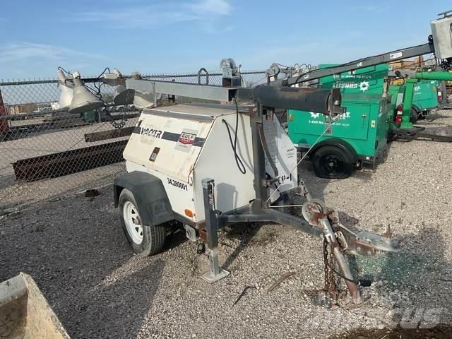 Wacker LT4 Gaismas torņi