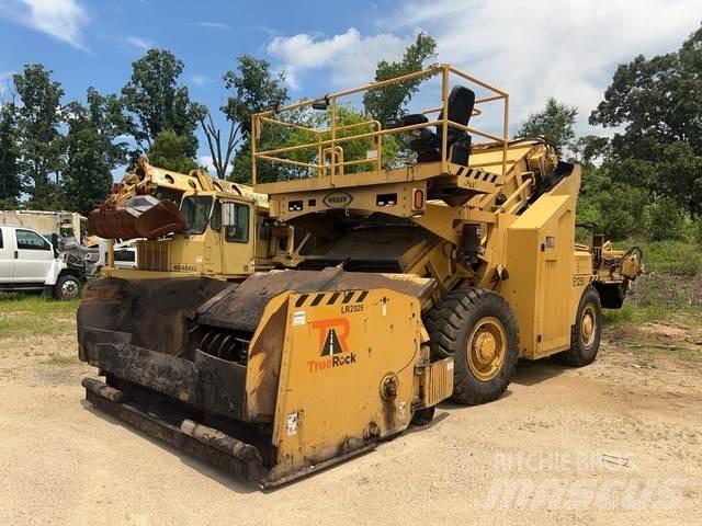 Weiler E1250B Materiālu pārvadāšanas tehnika