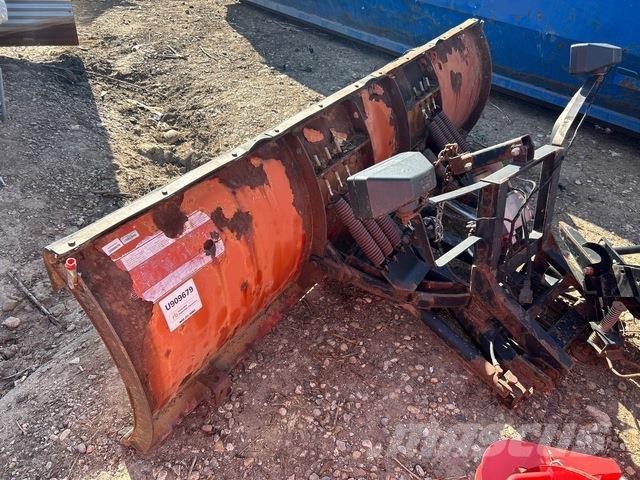 Western  Sniega naži un tīrītāji