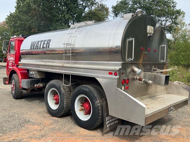 White  Ūdens mašīnas