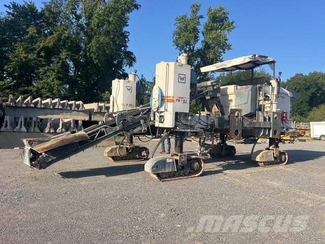 Wirtgen SP25i Betona klājēji
