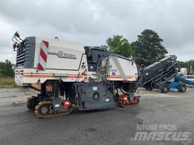 Wirtgen W150 Asfalta dzesēšanas iekārtas