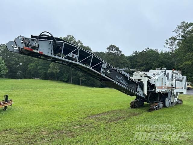 Wirtgen W1900 Asfalta dzesēšanas iekārtas