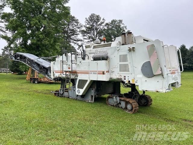 Wirtgen W1900 Asfalta dzesēšanas iekārtas