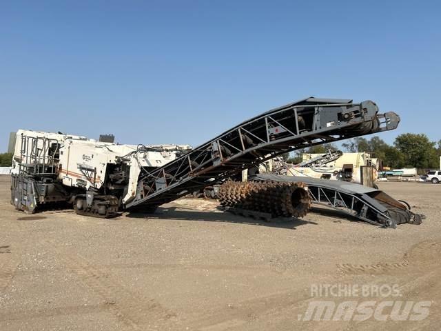 Wirtgen W2200 Asfalta dzesēšanas iekārtas