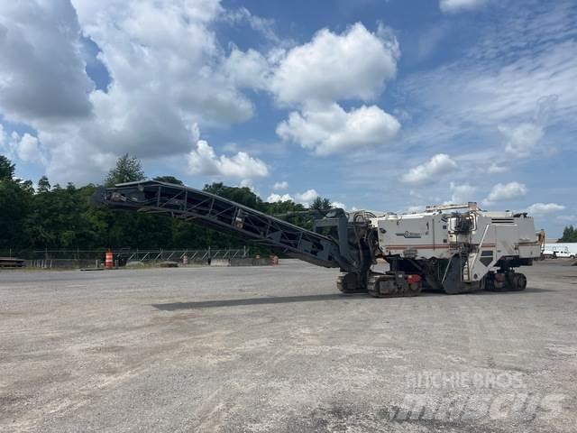 Wirtgen W2200 Asfalta dzesēšanas iekārtas