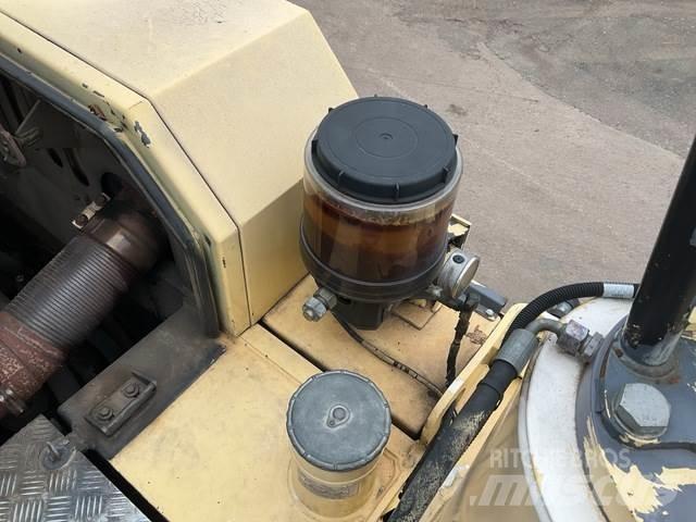 Wirtgen WR2400 Augsnes blīvētāji