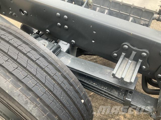 XCMG EAA114R Šasija ar kabīni