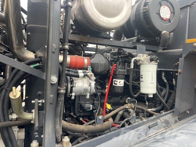 XCMG XC958E Iekrāvēji uz riteņiem