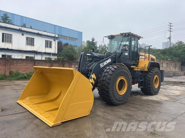 XCMG XC968U Iekrāvēji uz riteņiem