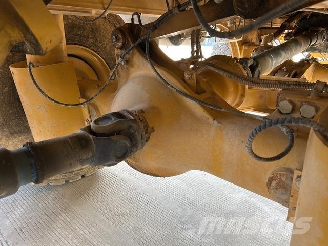 XCMG XDR70T Artikulētie pašizgāzēji
