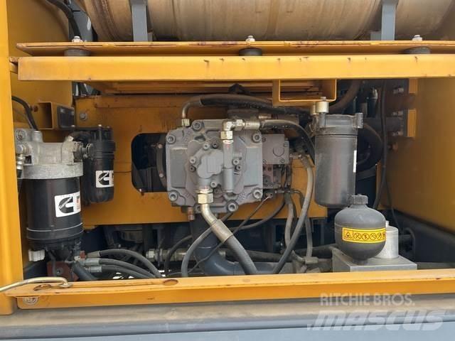 XCMG XE210U Kāpurķēžu ekskavatori