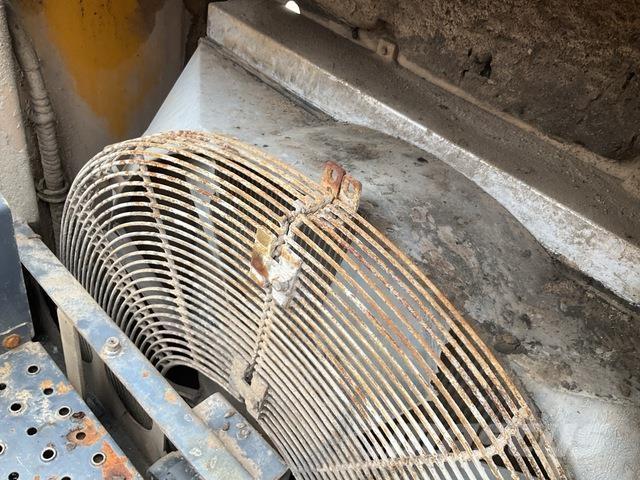 XCMG XE900D Kāpurķēžu ekskavatori