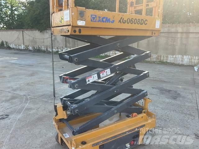 XCMG XG0608DC Šķerveida pacēlāji