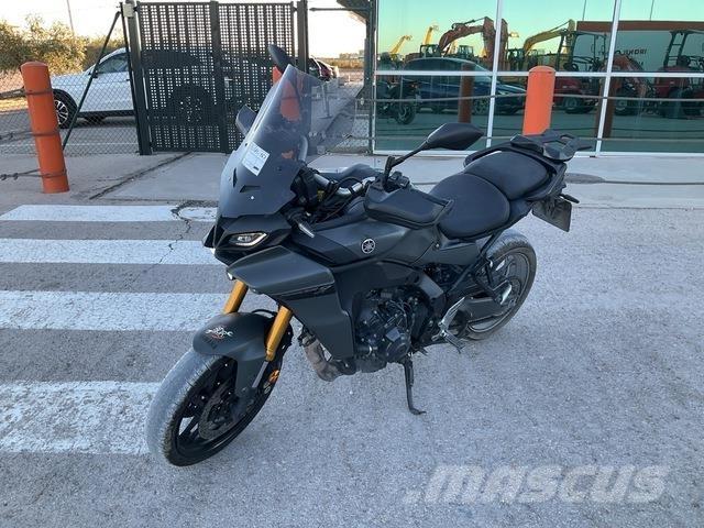 Yamaha Tracer Visurgājēji