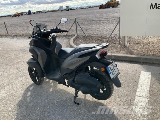 Yamaha Tricity Visurgājēji