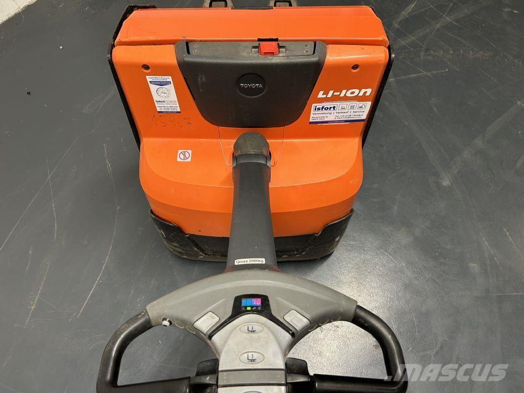 BT LWE200 - Lithium Ion Zemie palešu pacēlāji