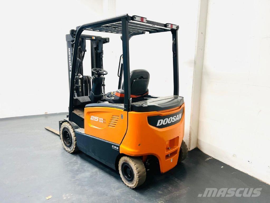 Doosan B25X-7 Plus Elektriskie iekrāvēji