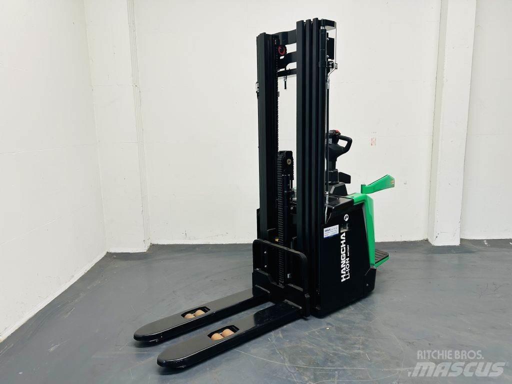 Hangcha CDD20-XT1S-SI Pašgājēji krautnētāji