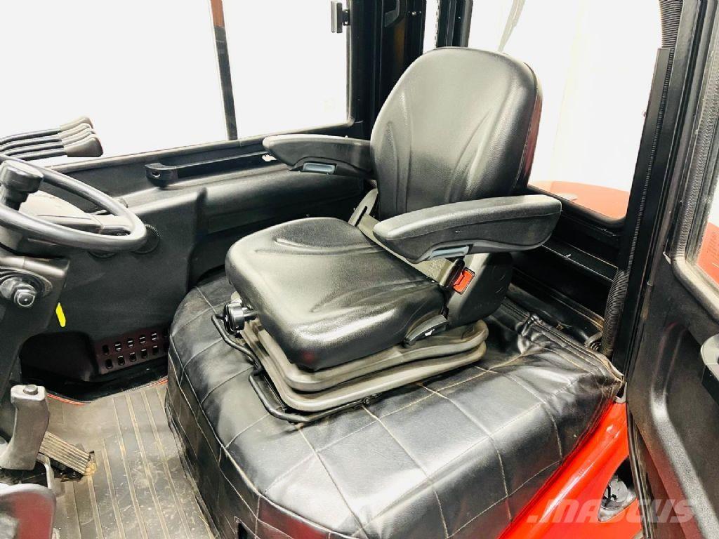 Hangcha CPDC30 Tehnika ar dīzeļa dzinēju