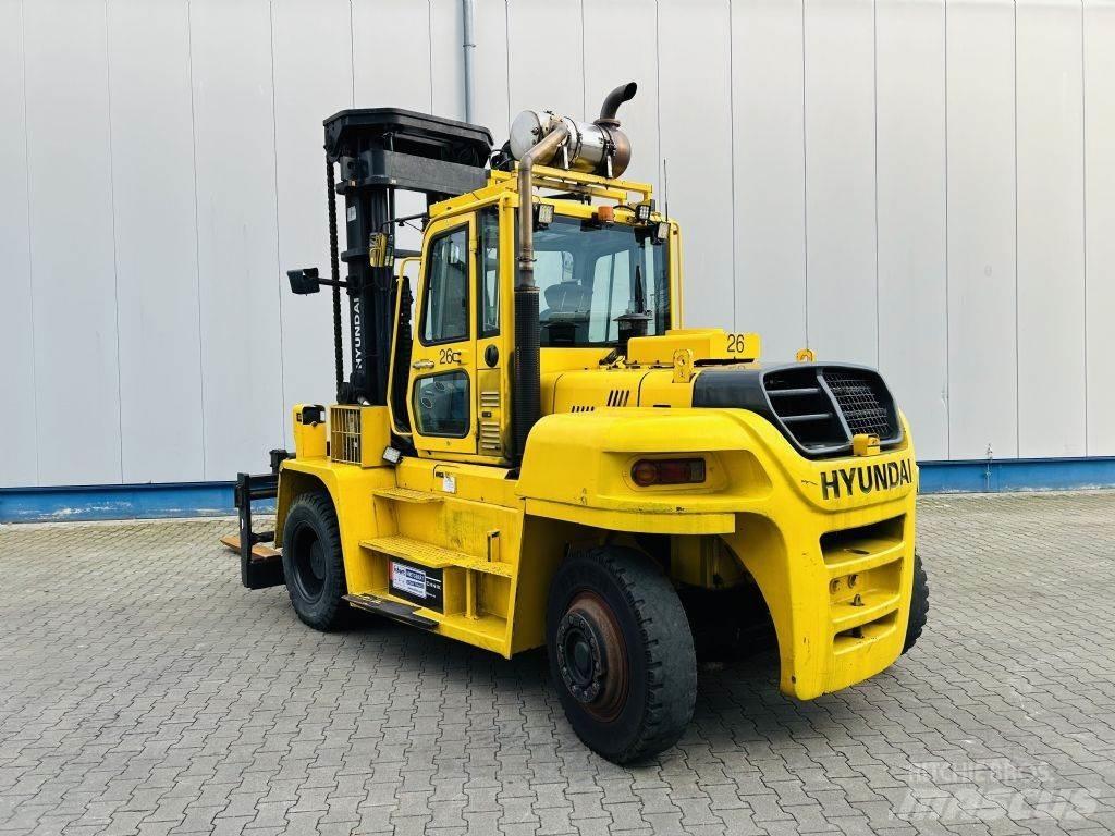 Hyundai 110D-7E Tehnika ar dīzeļa dzinēju