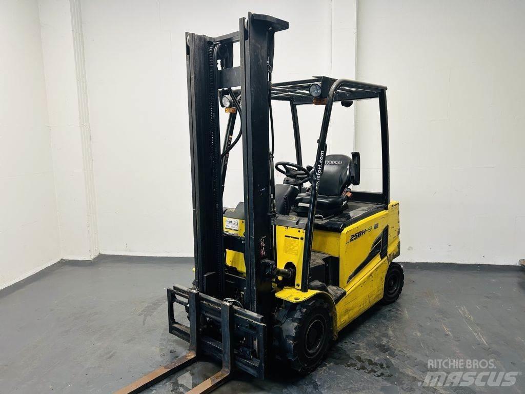 Hyundai 25BH-9 Elektriskie iekrāvēji