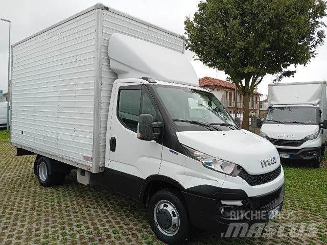 Iveco 35C13 Furgons
