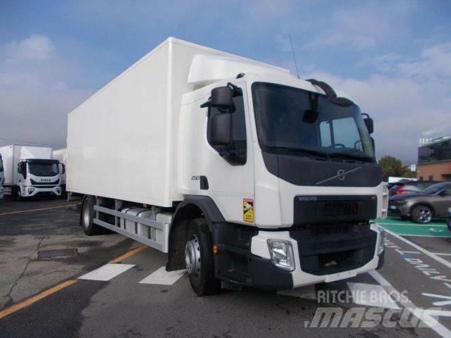 Volvo FE250 Furgons