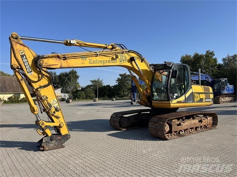 JCB JS220LC Kāpurķēžu ekskavatori