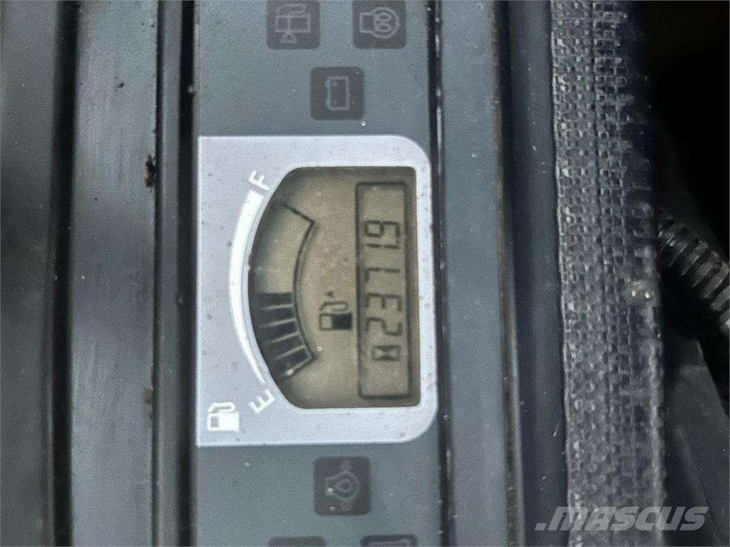 Hitachi ZAXIS 26U Lauksaimniecība- Citi