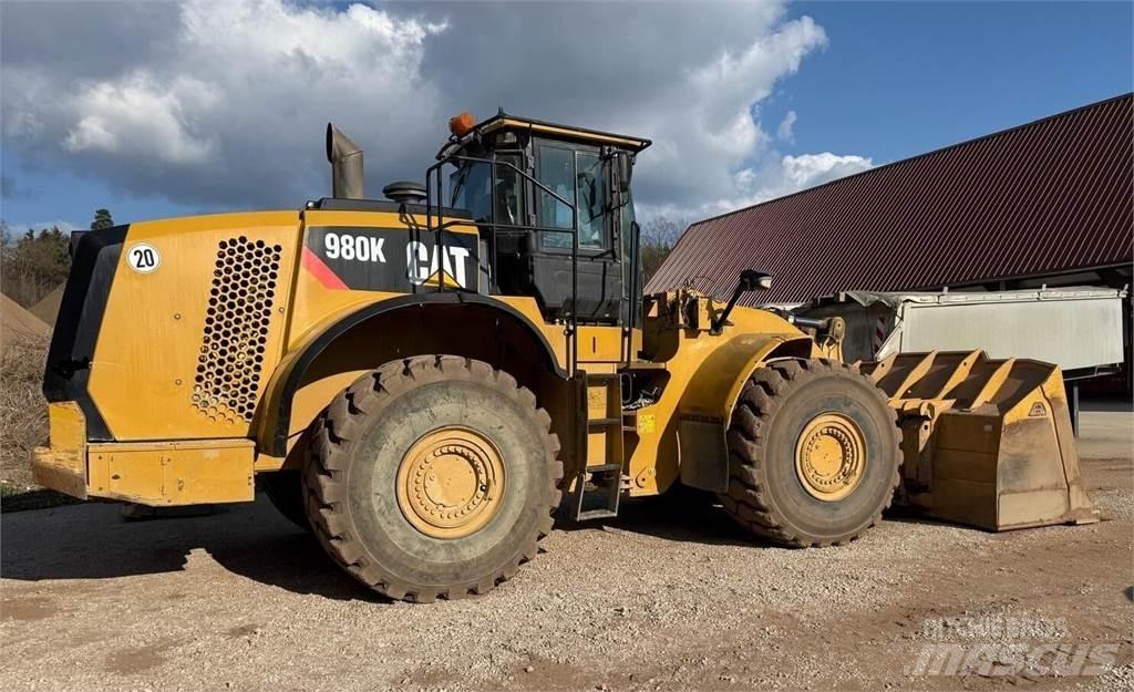 CAT 980K Iekrāvēji uz riteņiem