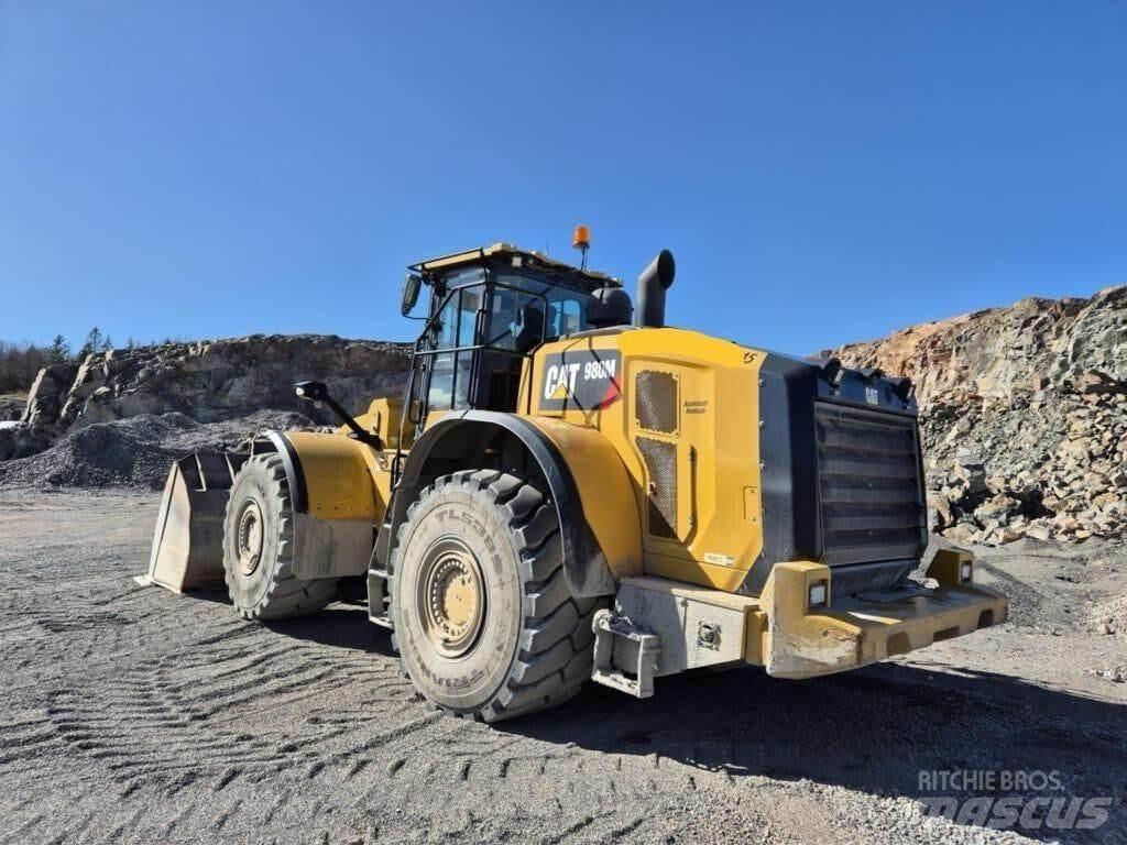 CAT 980M Iekrāvēji uz riteņiem
