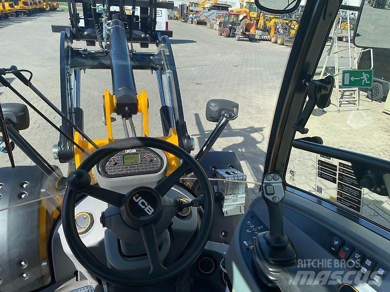 JCB 409 Iekrāvēji uz riteņiem