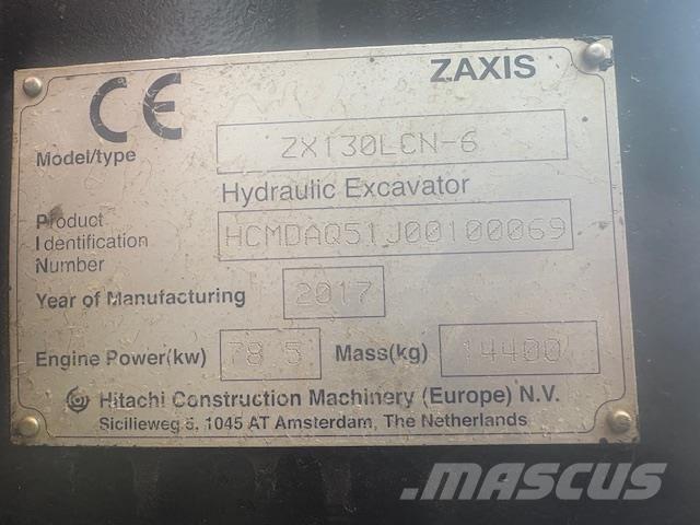 Hitachi ZX130-6 Kāpurķēžu ekskavatori