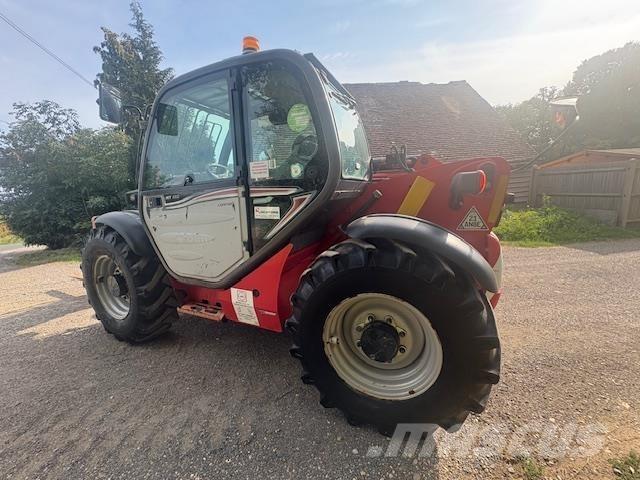 Manitou MT932 Teleskopiskie manipulatori