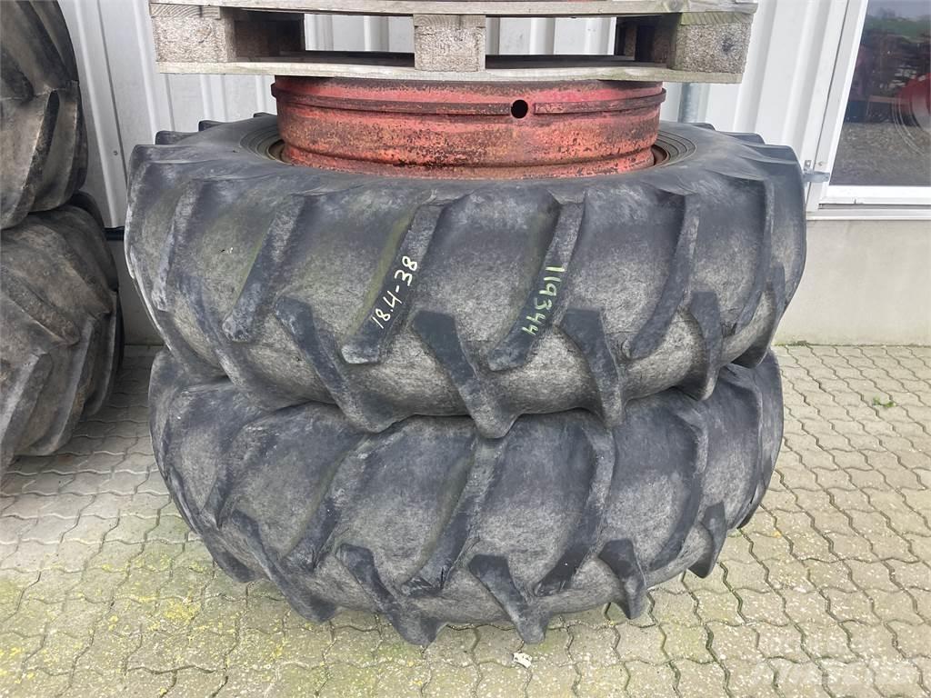  18.4X38 HJUL Riepas, riteņi un diski