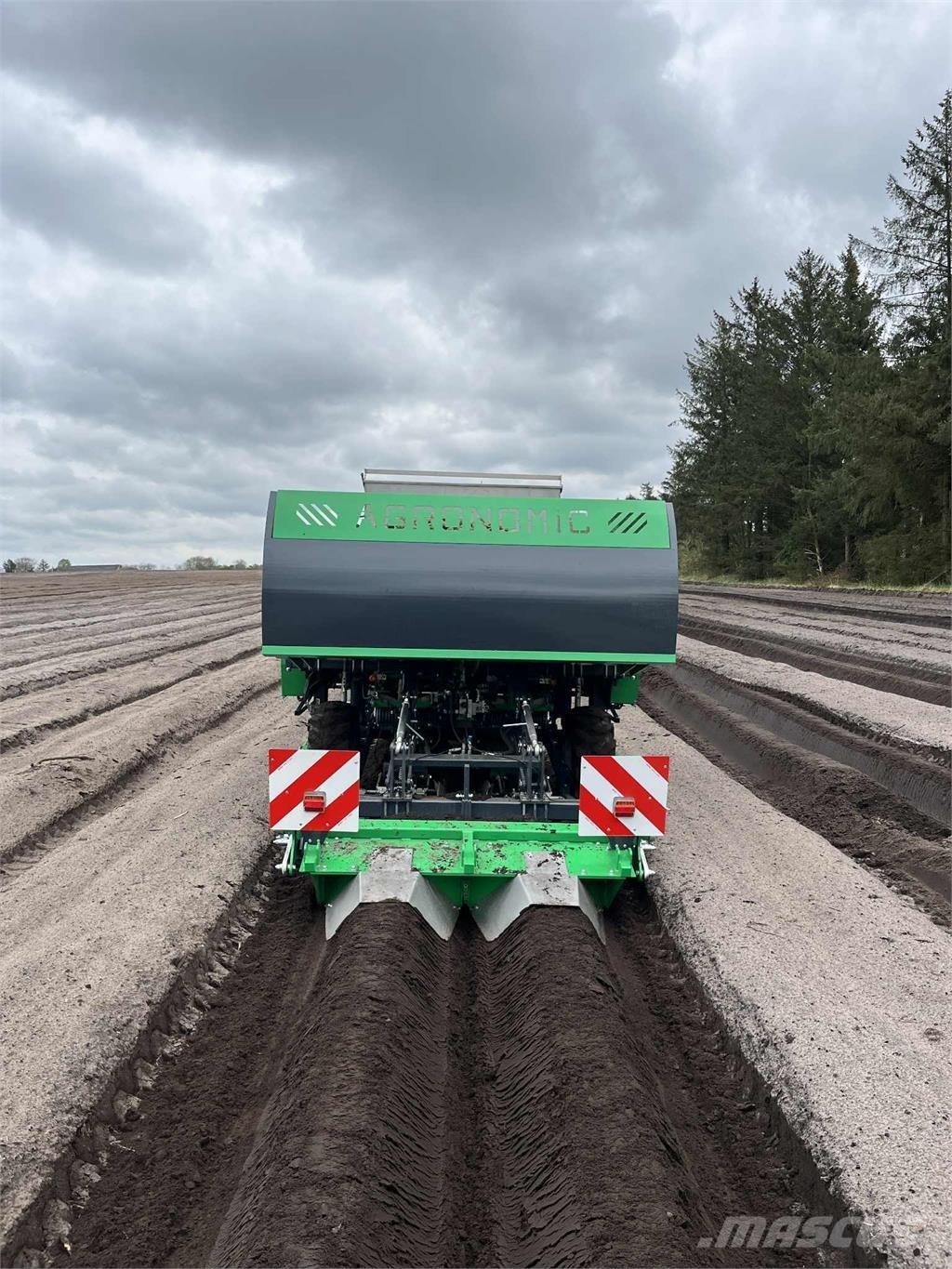 Agronomic 2RMP Kartupeļu stādāmās mašīnas
