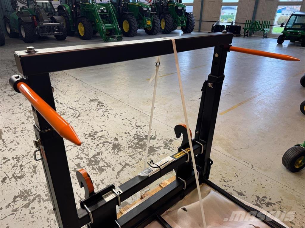 Ålö BALLESPYD Frontālie iekrāvēji un ekskavatori