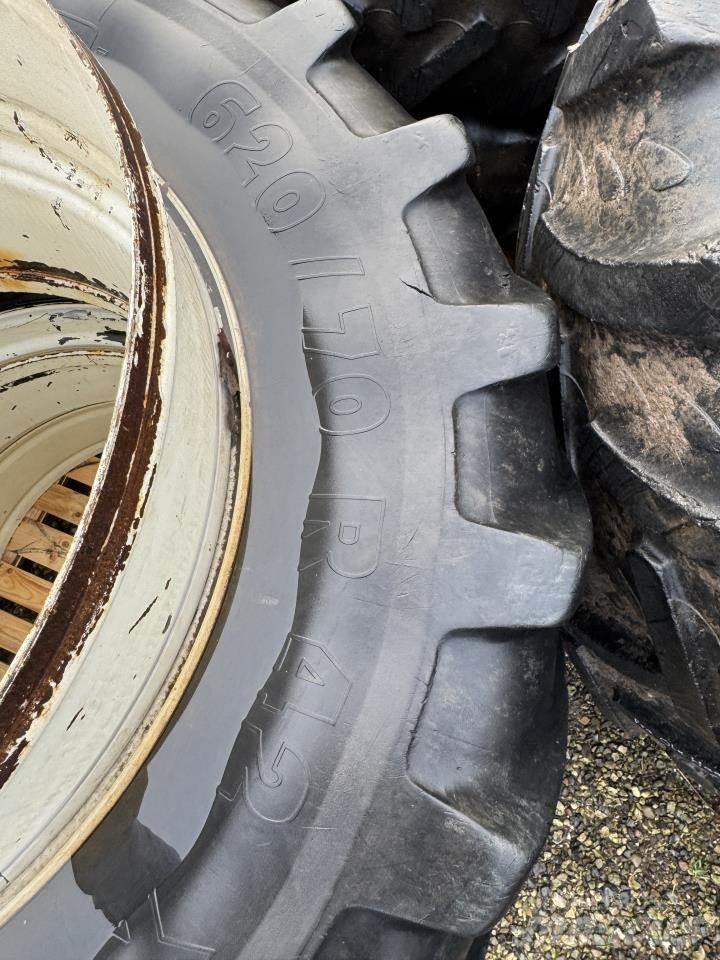 AP 620/70X42 Riepas, riteņi un diski