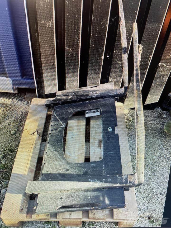 Bobcat 1000 Dakšas
