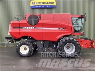 Case IH 8010 Ražas novākšanas kombaini