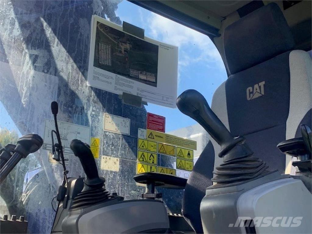CAT 325F Kāpurķēžu ekskavatori