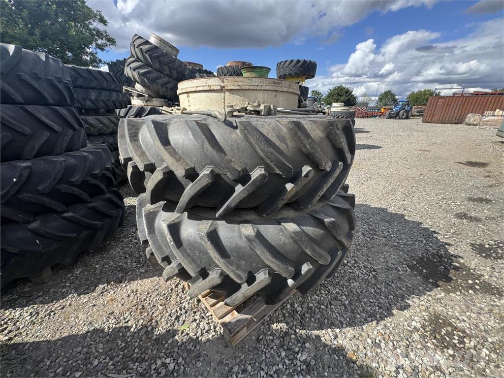 Datho 20.8R38 Riepas, riteņi un diski