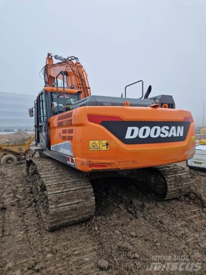 Doosan 255-5 Kāpurķēžu ekskavatori