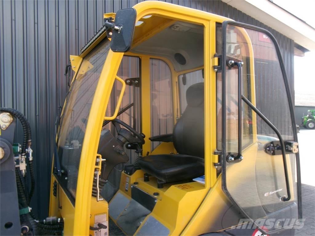 Eurotrac W12 Mini iekrāvēji
