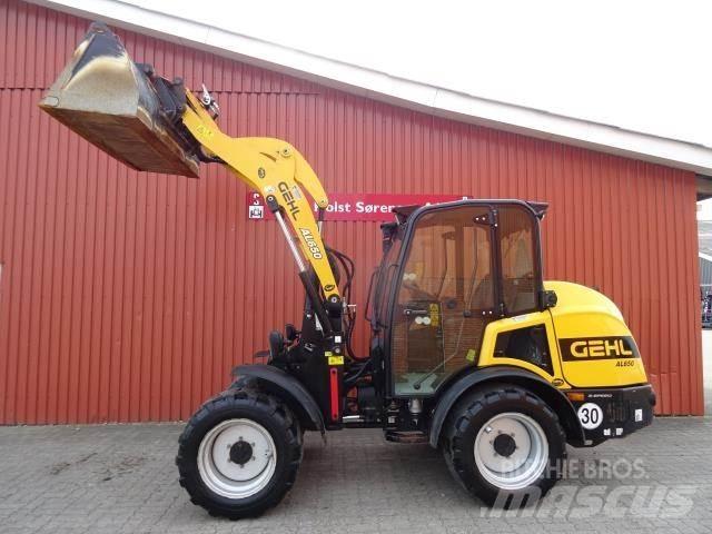 Gehl 650 Mini iekrāvēji