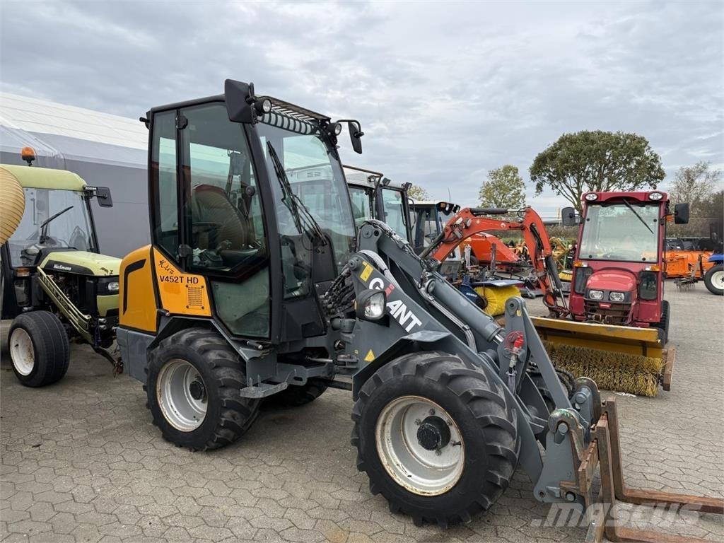 GiANT 2700HD Mini iekrāvēji