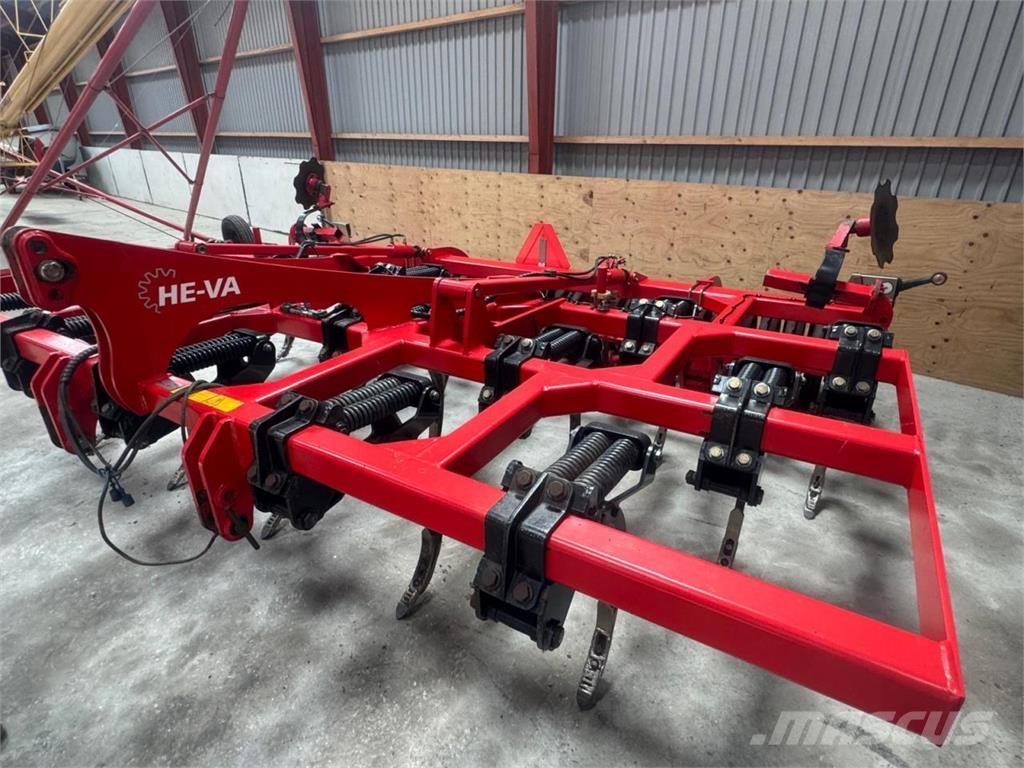 He-Va CULTI Piekabināmie arkli