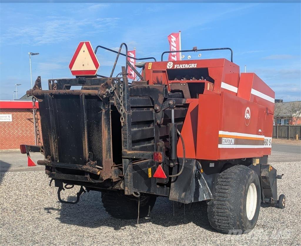 Hesston 4860 Ķīpu preses